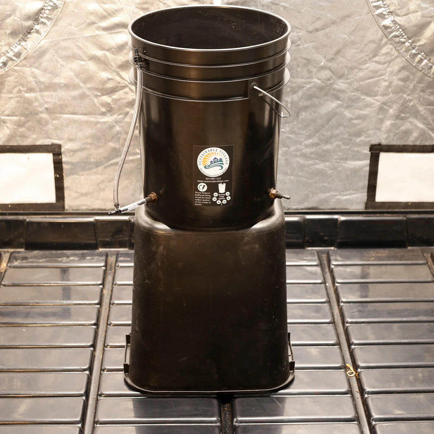 5 Gallon Reservoirs - Deluxe w/ water level indicator -- for Blumat Systems - Midwest Grow LLC