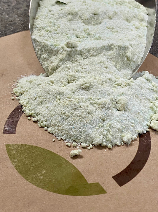 Strawberry Fertilizer 8-12-32 | Chelated Micronutrients | Hydroponics, Soil & Foliar Application - Midwest Grow LLC